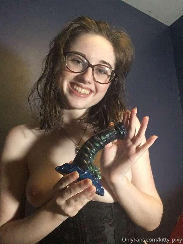 Me with my new friend 🖤💙💜