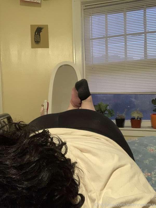 🚨 Butt looks really good in these yoga pants alert 🚨