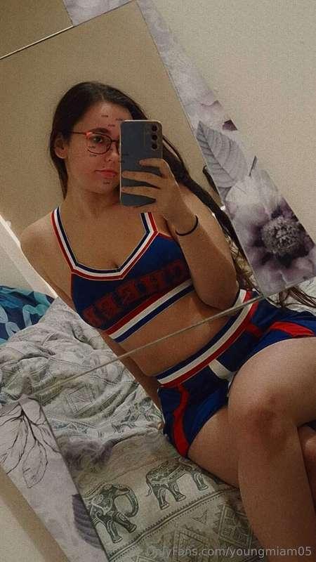 Hope you like my new outfit 😍😉