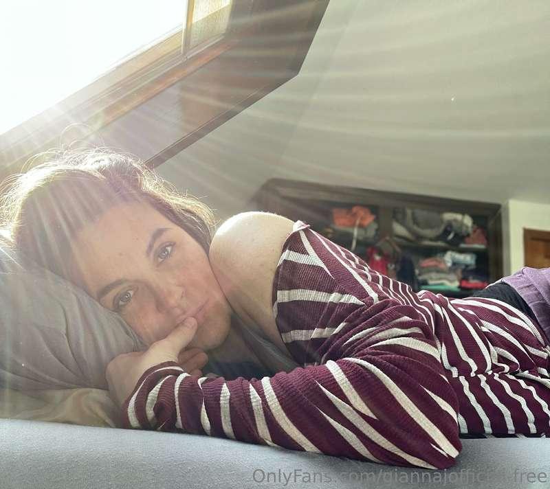 If you wake up next to me and the morning light is this beau..