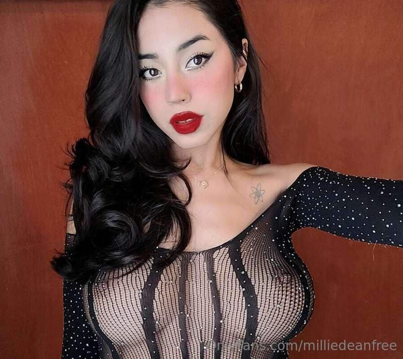 #advertising❤️‍🔥 She is my girlfriend @DARKBRATZDOLL ❤️‍🔥She..