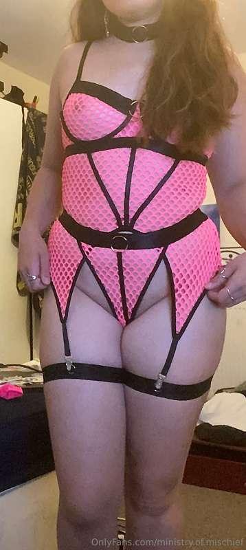 I love my new pink lingerie set!!! 💕💕💕