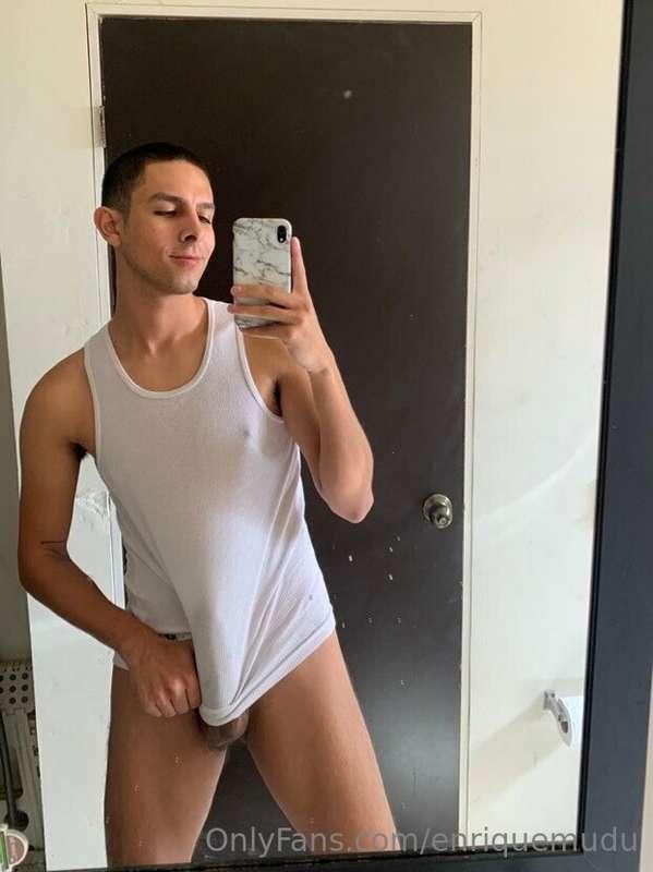 Wanna see more? 🔥@enriquemudu1