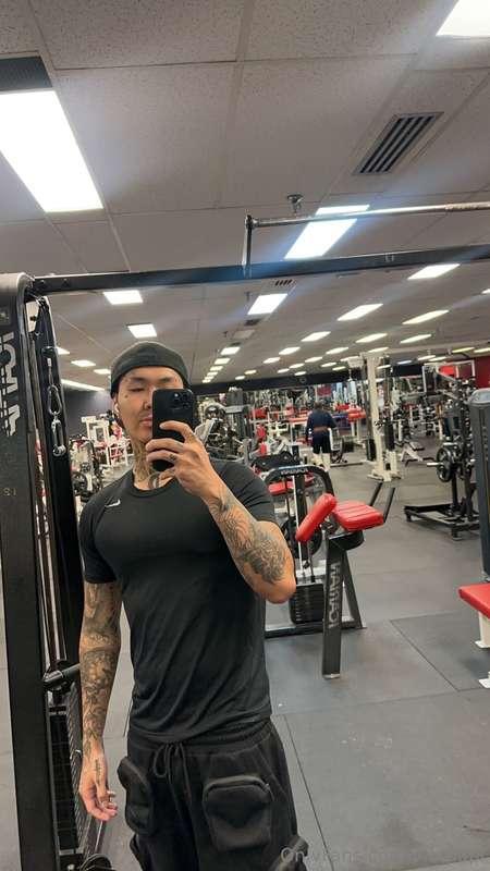 Just a little piece of my training routine💪