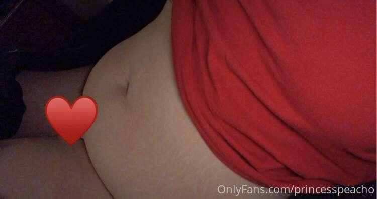 Would you cum on my tummy? 🥰