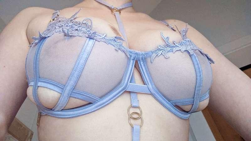 big titty no fitty