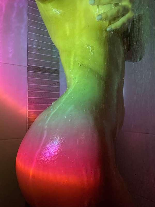 Open your DM’s 🥵💦
