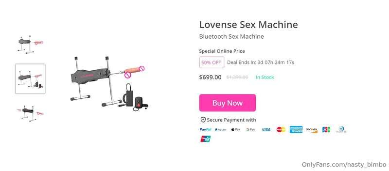 Heyyy babes!! Look at that amazing app-controlled sex machin..