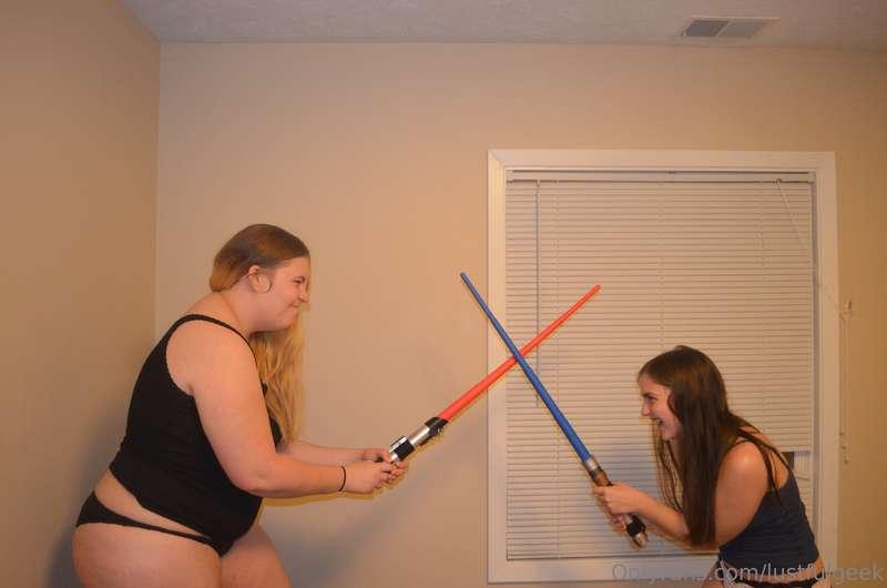 lustfulgeek image #17