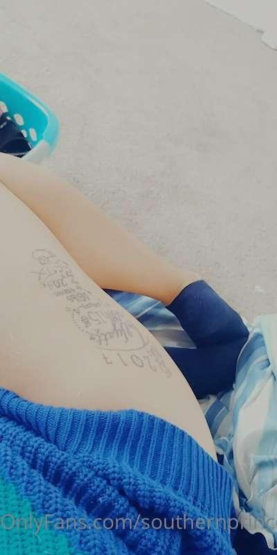 Wanna cum play with me?? 😏🤤