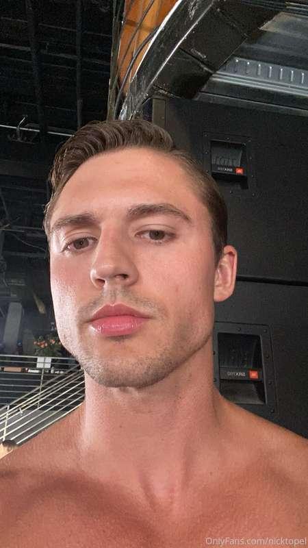 Clean cut throwback 🧼 🔪

Look out for a very special Towel T..