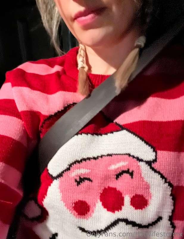 Well well well guess who had a rather fun evening 😈😈😈 