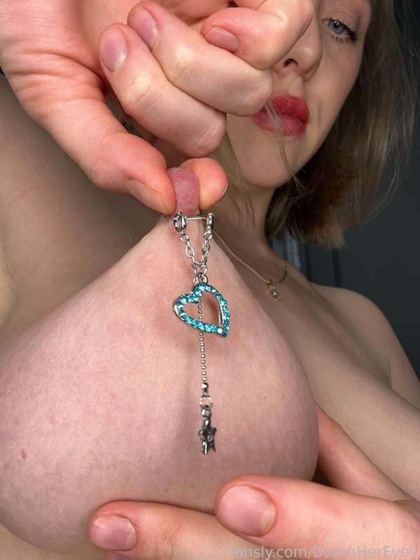 I like to make it spicy 🔥


#fyp #blonde #bigtits #bigboobs #mommy #curvy #natural #milf #goddess #nipples