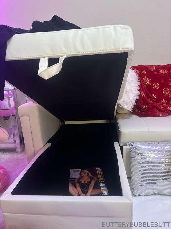 omg now i have a secret place for all my dildos and fuck mac..