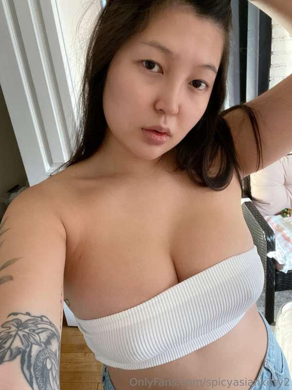 I was super horny today and wanted you to see me grope and p..