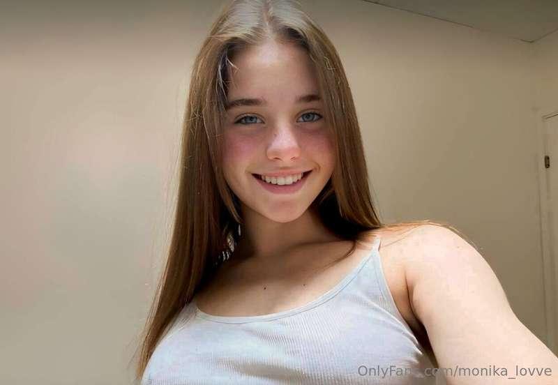 🔥𝐅𝐑𝐄𝐄🔥𝐅𝐑𝐄𝐄🔥𝐅𝐑𝐄𝐄🔥
This innocent cutie @leylashy loves to ride..
