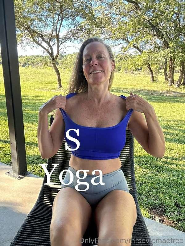 🧘‍♀️New Release🧘‍♀️NAKED outdoor yoga. Close up views. 5:26 ..