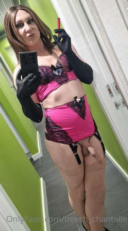 do you guys like a slut who vapes?