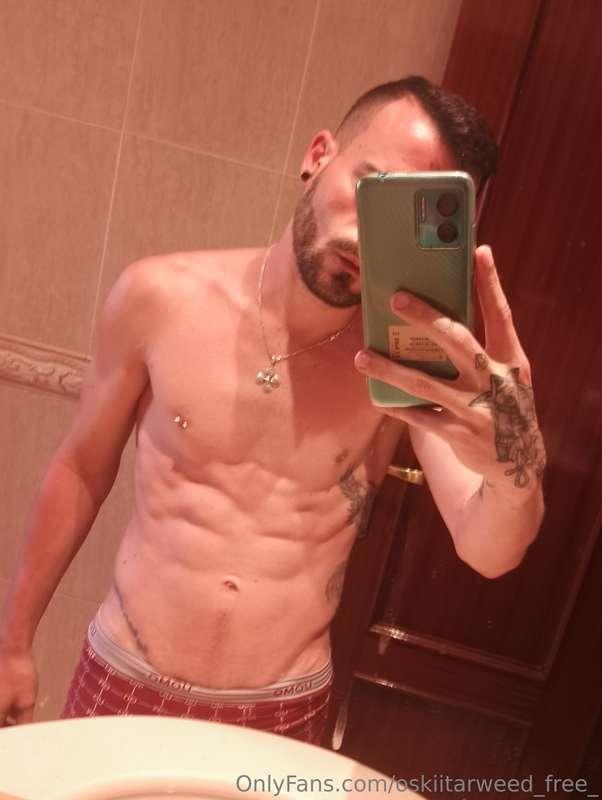 subscribe to my #onlyfans 🔥  ⬇️⬇️  Https://onlyfans.com/oski..