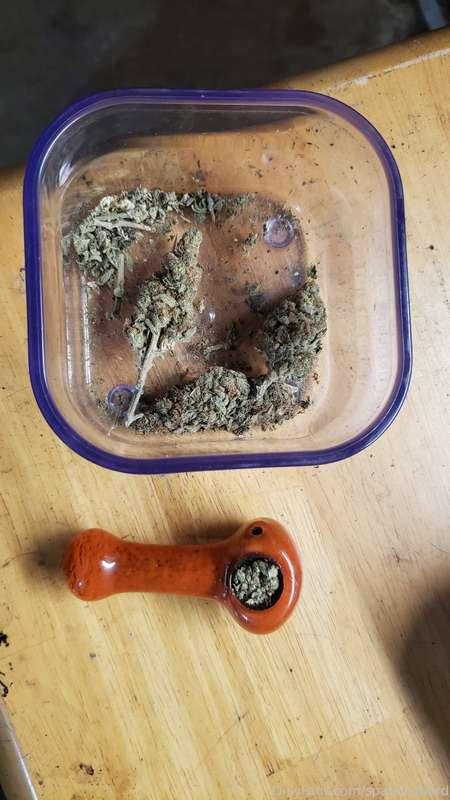 Just a quick wake n' bake to start the day right.
