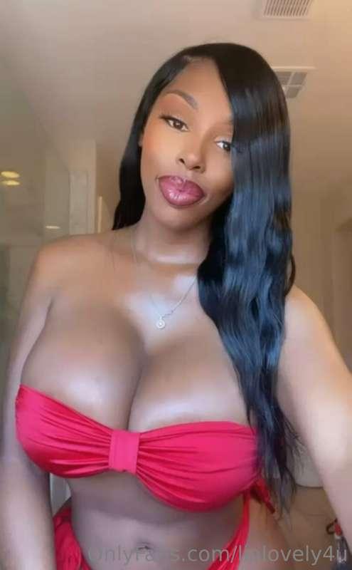 Am I your dream girl?💕