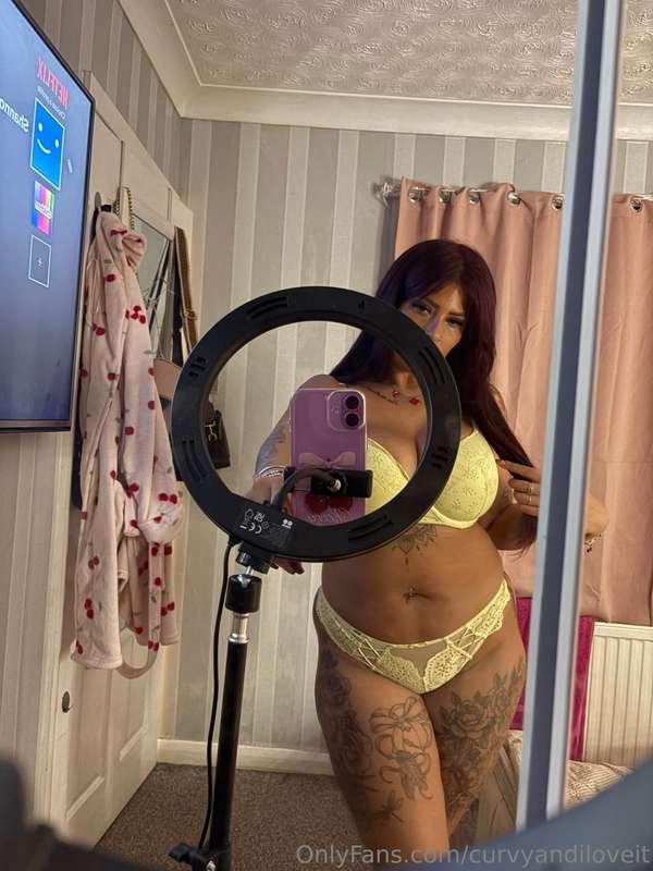 Hi guys x