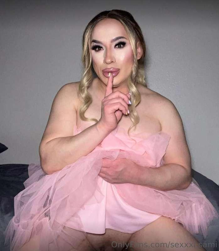 Follow me, tip me, and let make all of your fantasies a real..