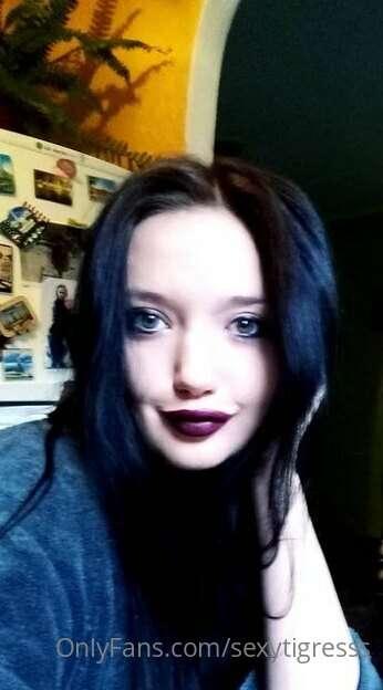 A slightly aroused and direct sexual look indicates possibly..