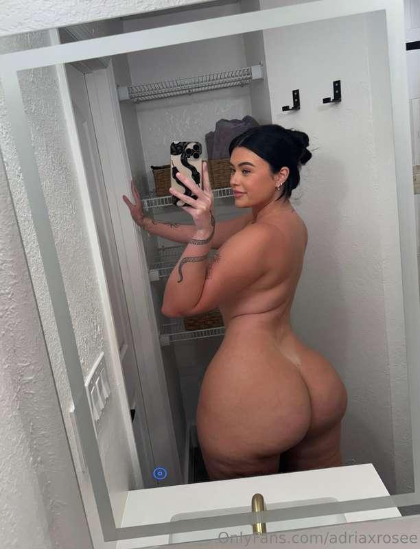 I love taking nudes for you daddy😉