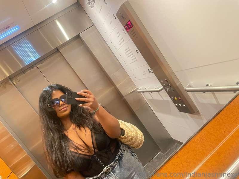 😈😈 Ready to head ouuut 😝