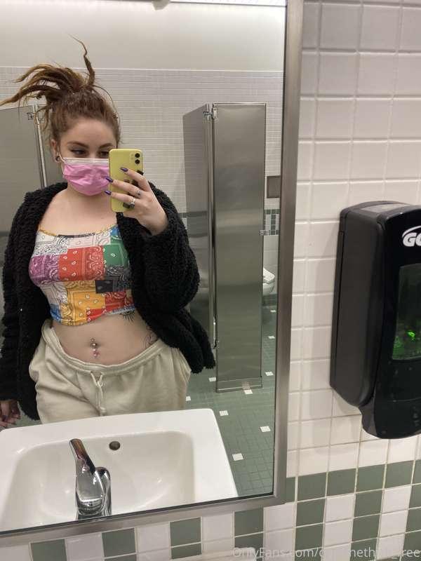 swipe for a surprise 💗