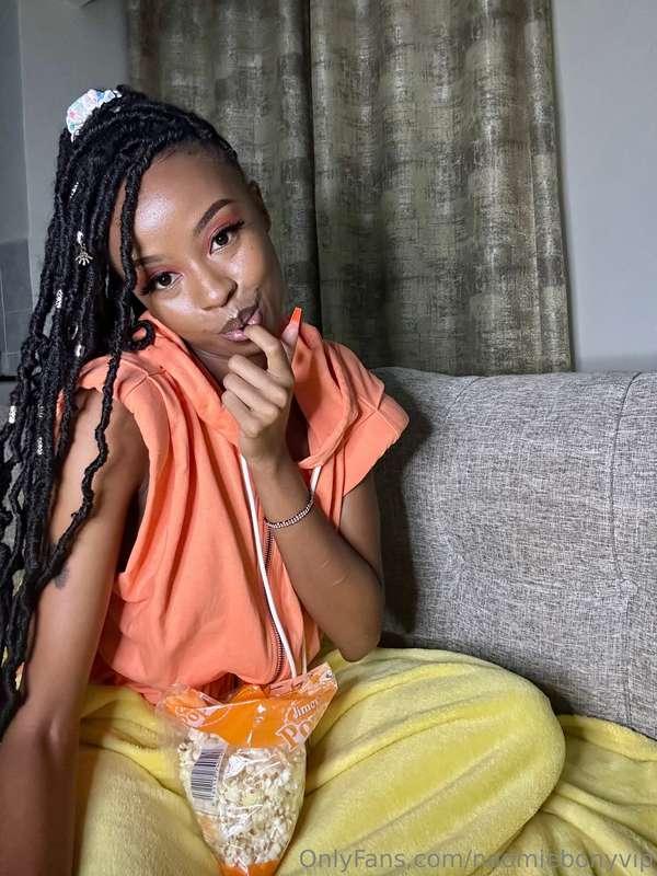 I bet you love some CREAMY PUSSY, RIGHT?💦🥵I would love to ha..