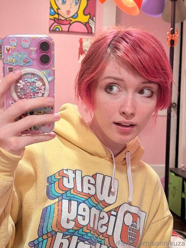 Which hairstyle do you prefer? Femboy twink or cat valentine..