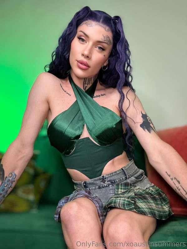 Cum talk to your favorite bad girl 💕