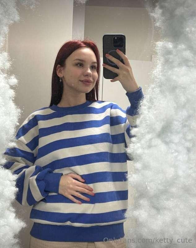 The combination of white and blue evokes associations with t..