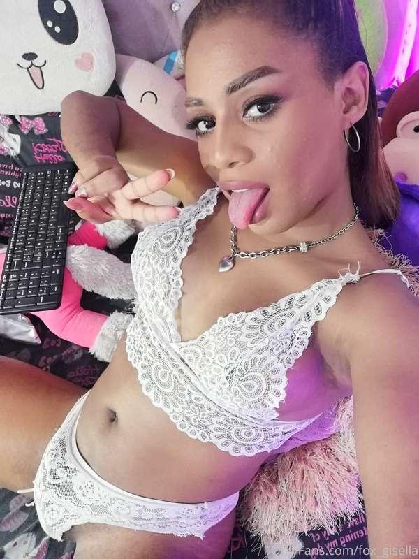 It seems to you if we make a live video around here and whil..