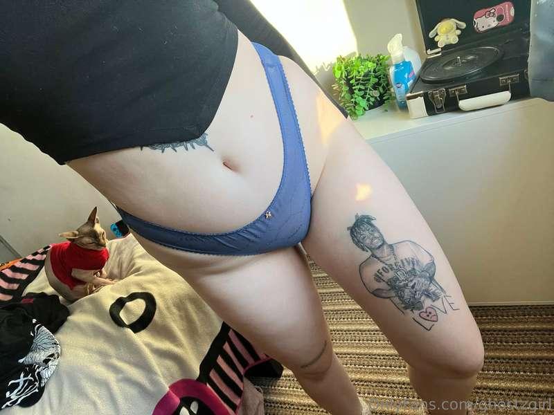 wanna take my pants off with you mouth 💦