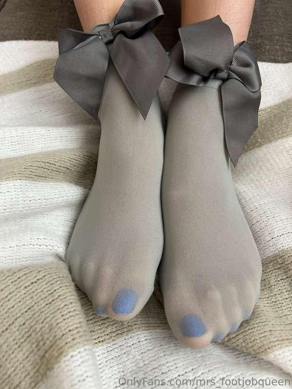 mrs_footjobqueen image #6