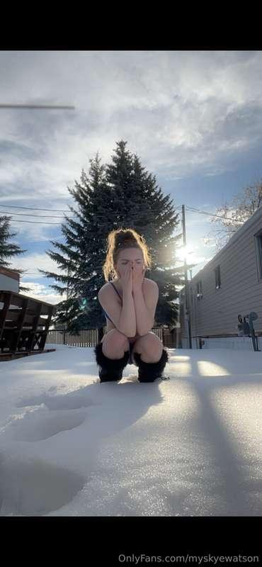 Canadian spring. ❄️ The spring equinox is a liar where I liv..