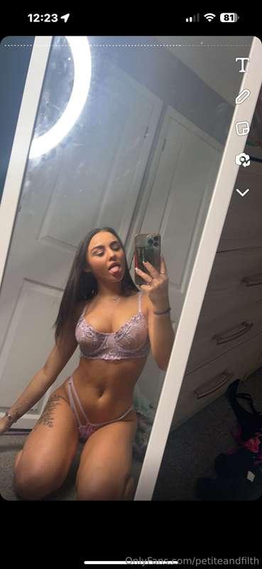 👅💦