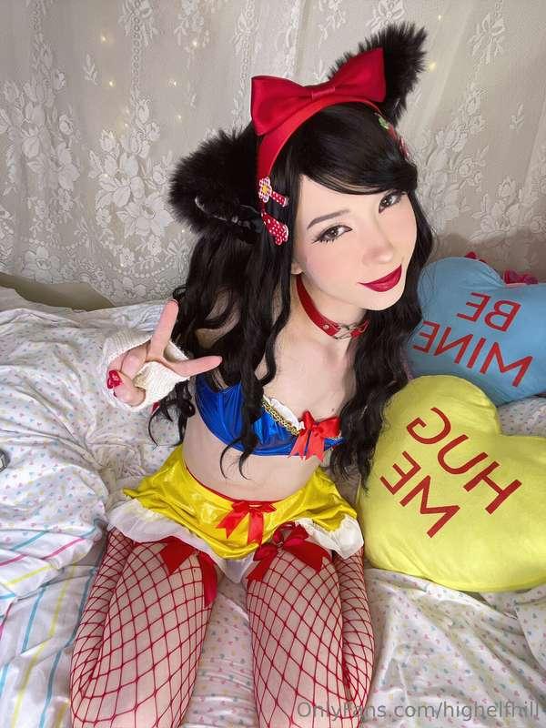 I was going for catgirl Snow White… but the longer I look th..