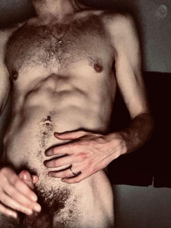 Guys gotta be guys.😜💦