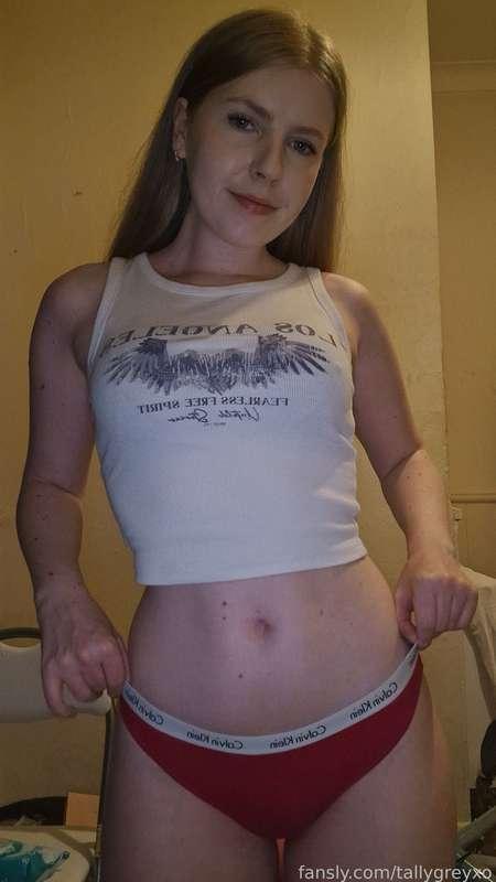 tallygreyxo image #0