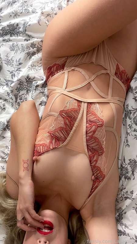 larajuicy image #19