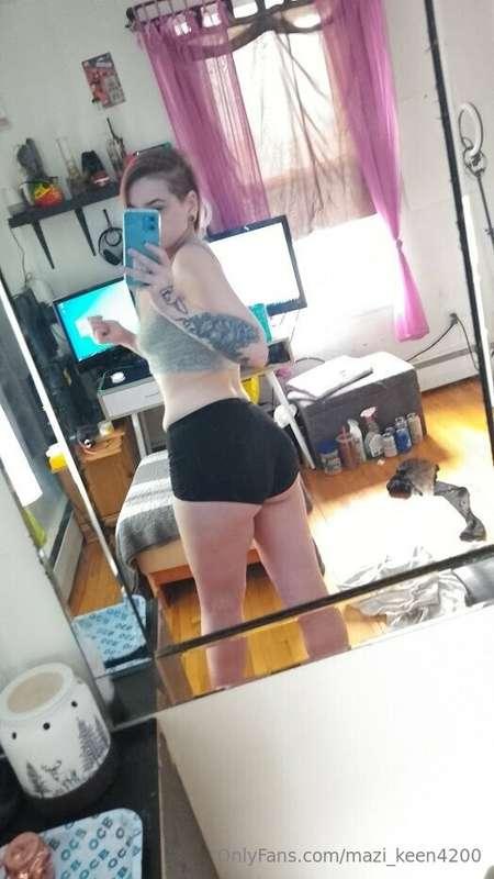 figured ya deserved some booty