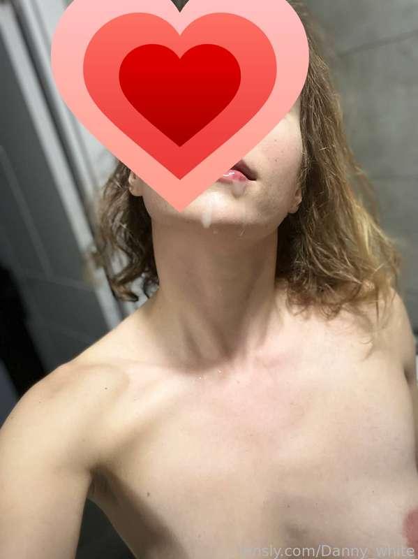 Now it's official - I have a new amazing regular bull. Do you think 2 is enough?

#fyp #dannywhite #hotwife #cuck #cuckold #swingers #cum #facial #cumonface #cumonlips