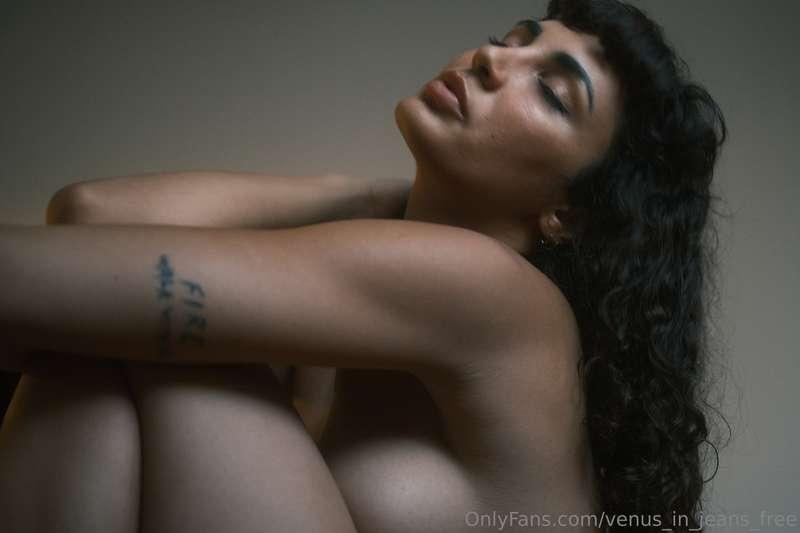 I started to take photos of myself again 