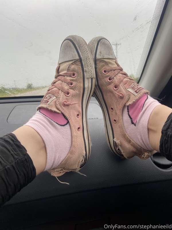 Worn for 4 days so far, in two year old converse that are li..