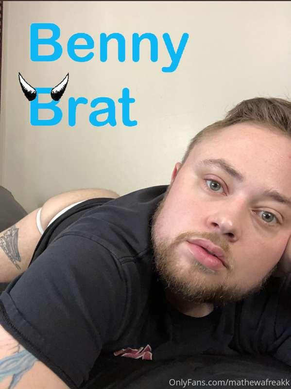 Check out my hot FTM friend 👀 if you wanna see him •Peg gay ..