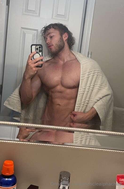 Off to the gym now 😈💦